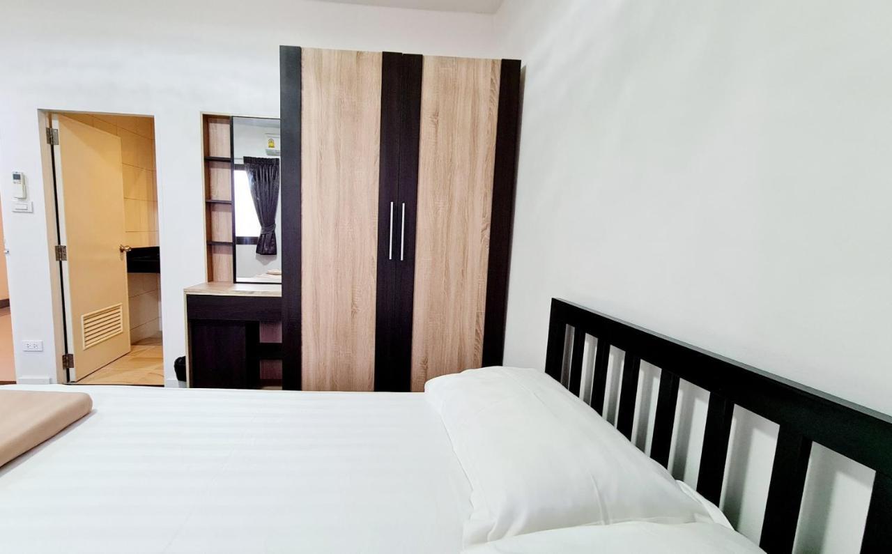 अपार्टमेंट Tp House@naka Phuket